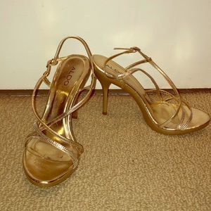 Aldo Gold “Bittee” sparkle strappy sandals